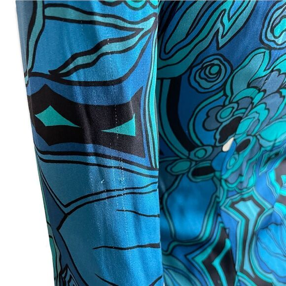 Trina Turk Silk Paisley Button Down Top with Ruffles, size 0 - FAIR - Picture 4 of 7